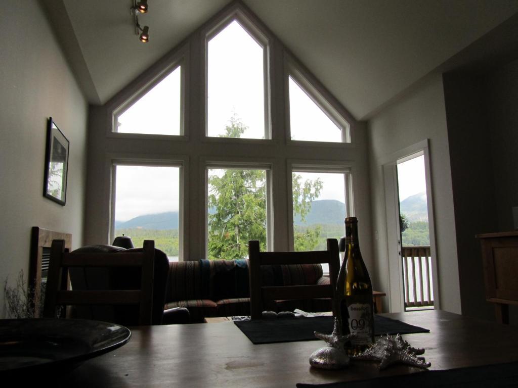 Ferienwohnung 203 At Water'S Edge Ucluelet Zimmer foto